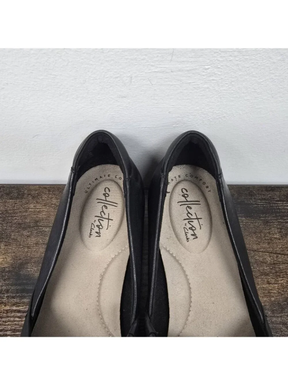Clarks Juliet Palm Leather Loafer Size 8.5M Slip On Shoes Low Heel Casual Black